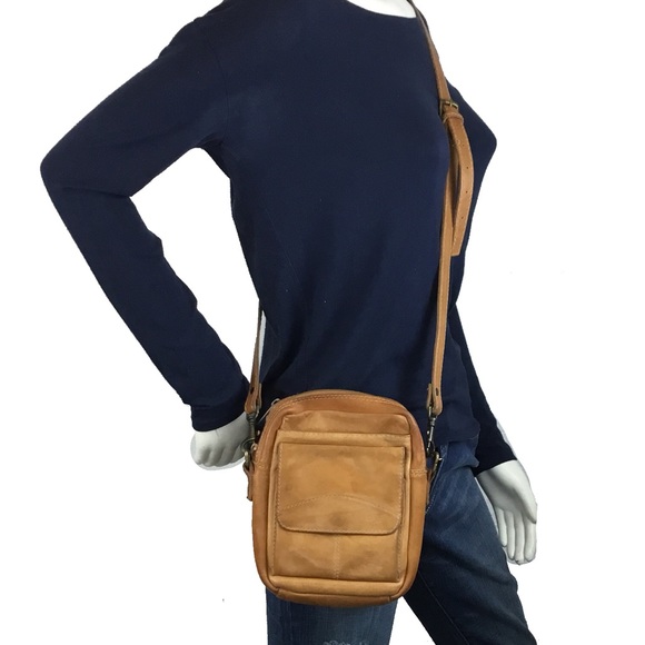 ellington travel purse